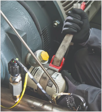 Mantenimiento preventivo de equipos industriales en Kayden En Kayden podrás contactar con especialistas para prevenir mal funcionamientos y alargar la vida de tus equipos industriales mediante el mantenimiento preventivo de Kayden